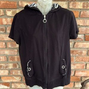 Vintage Cotton brand, black and white short sleeve 100% cotton jacket